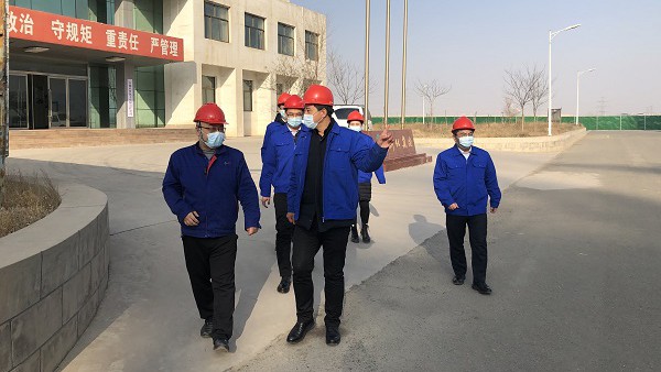 谢景龙董事长一行赴靖远煤业集团考察调研