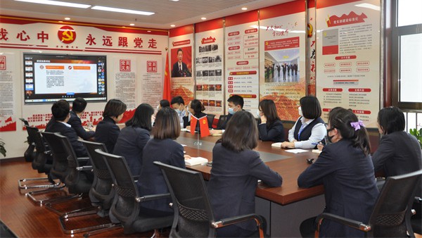 小额贷款公司组织开展《动产和权利担保统一登记办法》培训