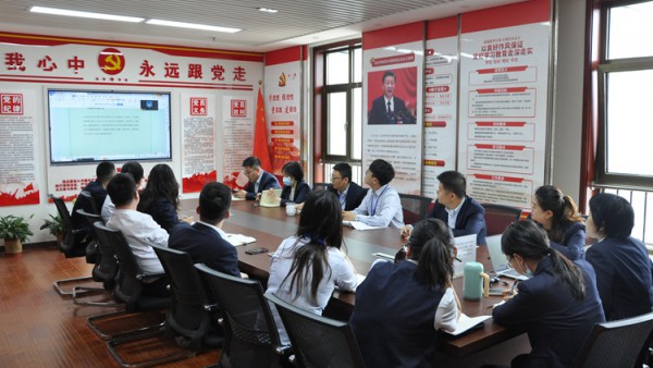 精准赋能   聚力前行——小额贷款公司开展2025年业务政策及新产品宣讲